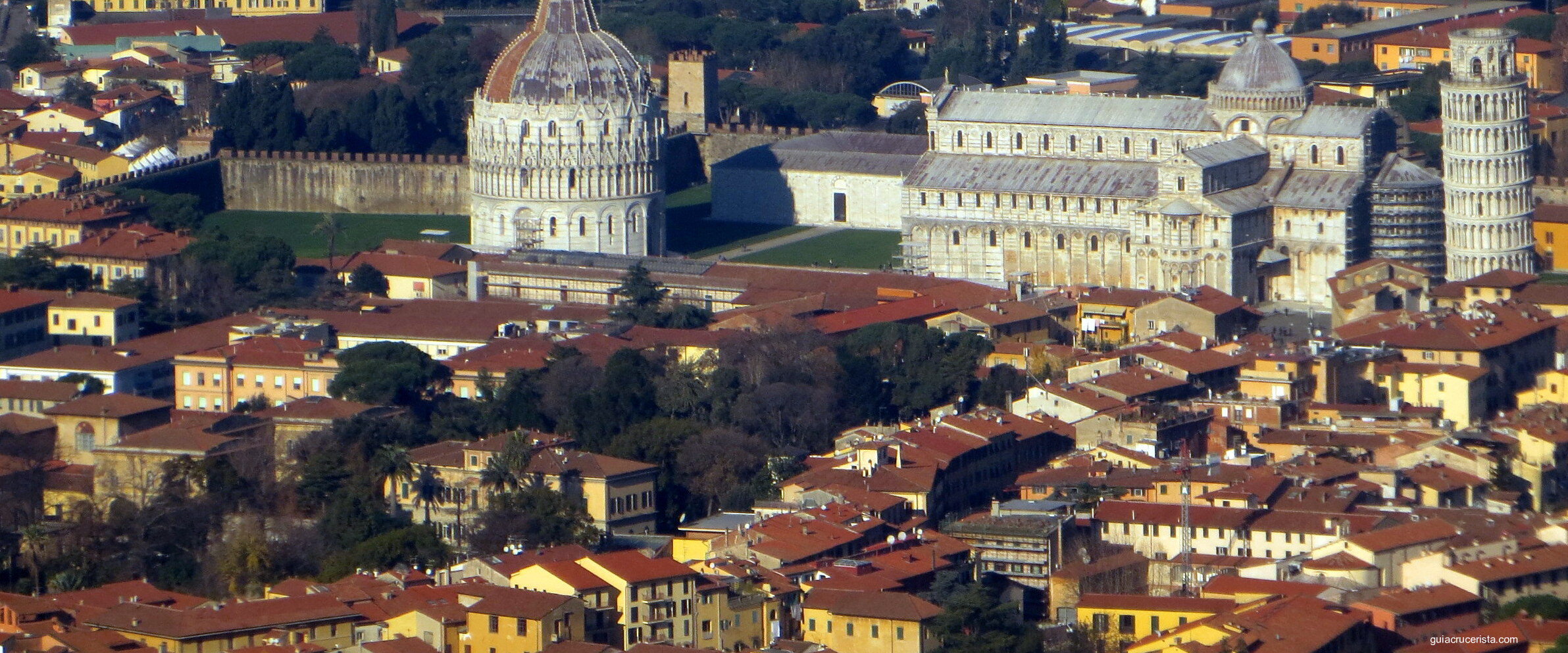 Escala en Livorno en Crucero: Cómo Llegar a Pisa, Florencia y la Toscana en un Día