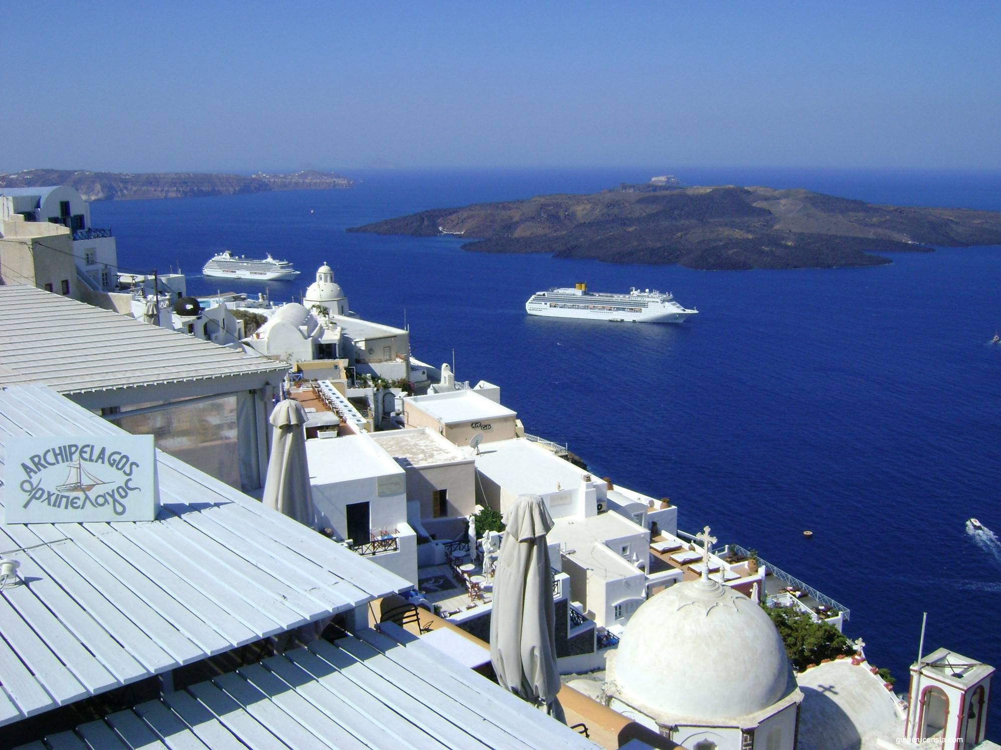 Escala en Santorini en Crucero: Guía Definitiva 2026 — La Isla del Volcán